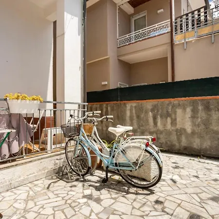 Luxury Sea Casa Cecilia Residenza Sul Mare * Marina Di Carrara